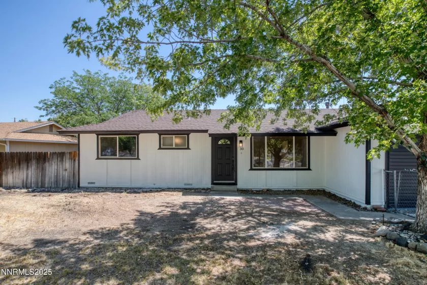 30 Patterson, Sparks, Nevada 89436, 3 Bedrooms Bedrooms, ,2 BathroomsBathrooms,Residential,Residential,Patterson,250054452