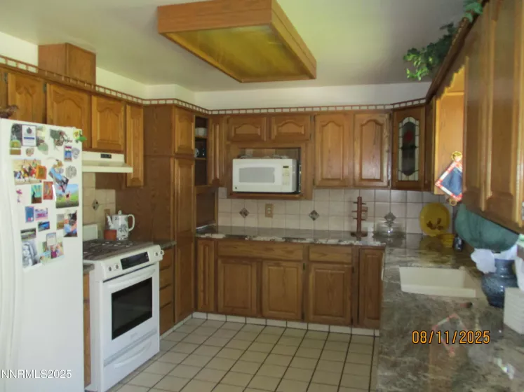 210 Modoc, Winnemucca, Nevada 89445, 3 Bedrooms Bedrooms, ,2 BathroomsBathrooms,Residential,Residential,Modoc,250054453