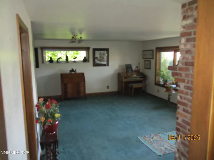 210 Modoc, Winnemucca, Nevada 89445, 3 Bedrooms Bedrooms, ,2 BathroomsBathrooms,Residential,Residential,Modoc,250054453
