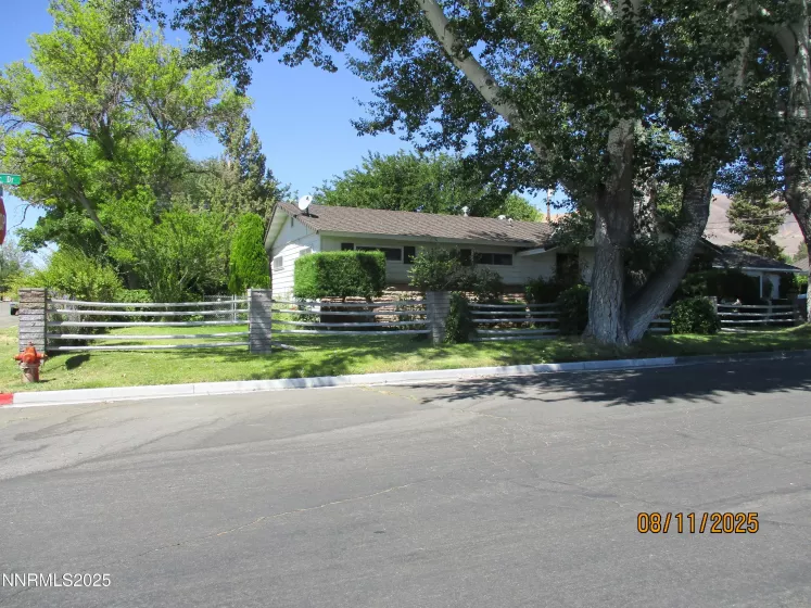 210 Modoc, Winnemucca, Nevada 89445, 3 Bedrooms Bedrooms, ,2 BathroomsBathrooms,Residential,Residential,Modoc,250054453
