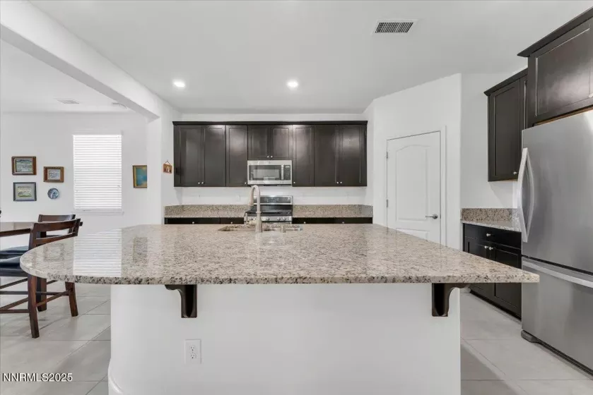 7325 Continuum, Reno, Nevada 89506, 3 Bedrooms Bedrooms, ,2 BathroomsBathrooms,Residential,Residential,Continuum,250054455