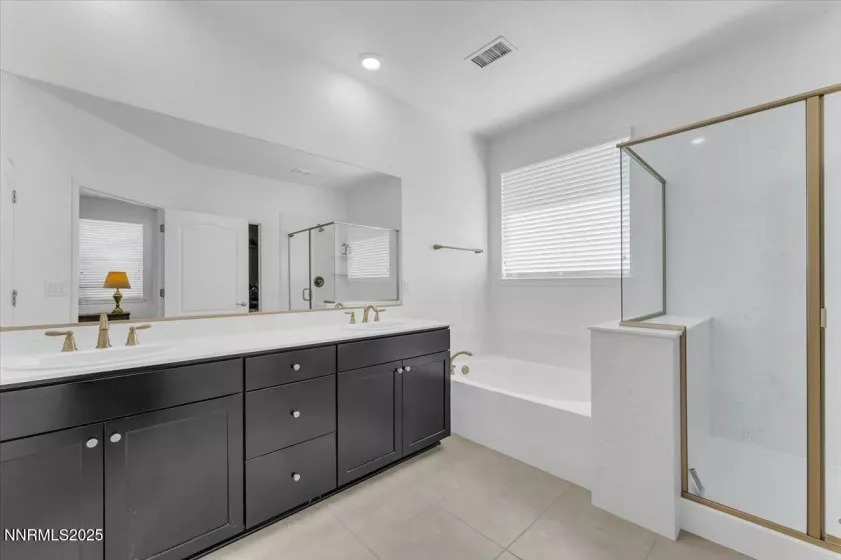 7325 Continuum, Reno, Nevada 89506, 3 Bedrooms Bedrooms, ,2 BathroomsBathrooms,Residential,Residential,Continuum,250054455