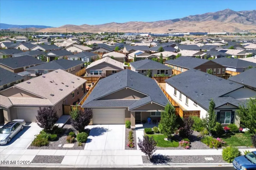 7325 Continuum, Reno, Nevada 89506, 3 Bedrooms Bedrooms, ,2 BathroomsBathrooms,Residential,Residential,Continuum,250054455