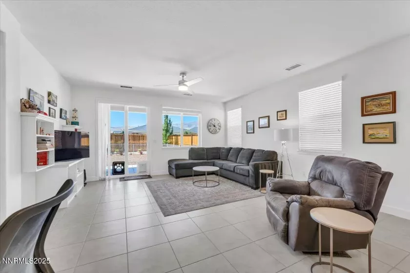 7325 Continuum, Reno, Nevada 89506, 3 Bedrooms Bedrooms, ,2 BathroomsBathrooms,Residential,Residential,Continuum,250054455