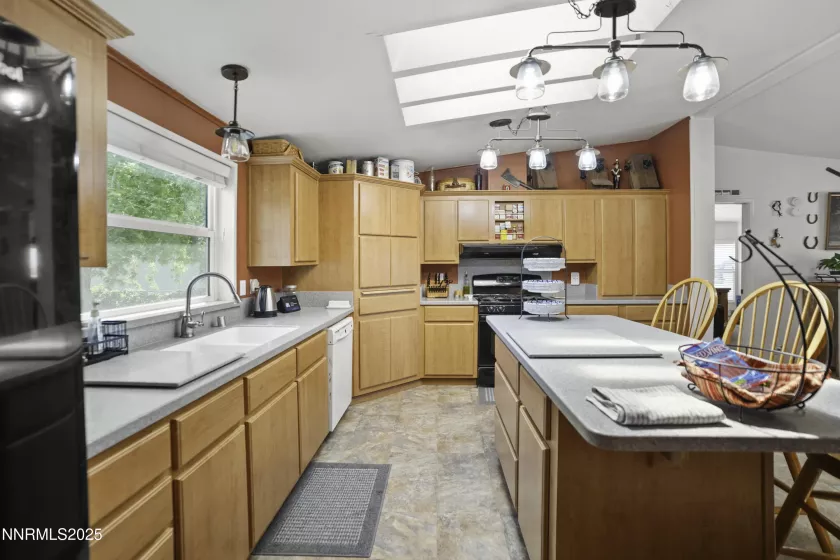 4710 Thomas Canyon, Winnemucca, Nevada 89445, 3 Bedrooms Bedrooms, ,2 BathroomsBathrooms,Residential,Residential,Thomas Canyon,250054459
