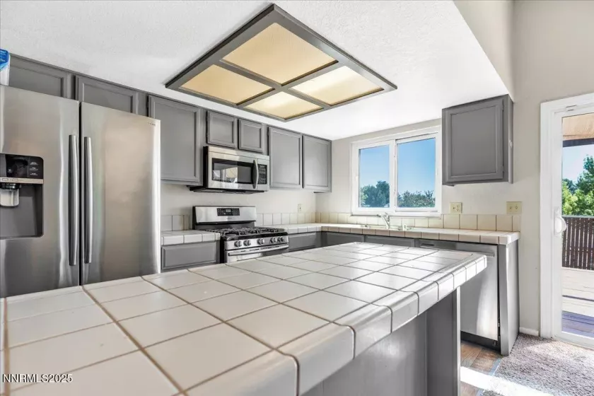 1770 Amarak, Reno, Nevada 89523, 3 Bedrooms Bedrooms, ,2 BathroomsBathrooms,Residential,Residential,Amarak,250054483