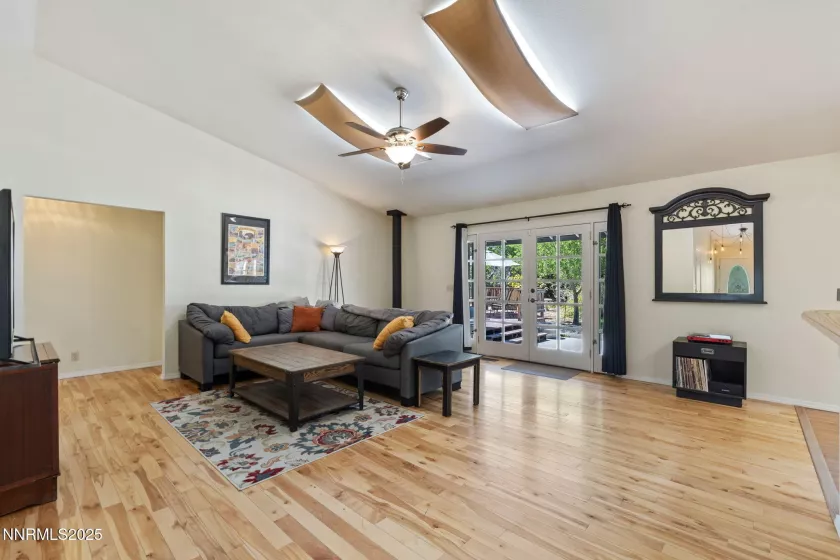 2210 Silver, Fallon, Nevada 89406, 3 Bedrooms Bedrooms, ,2 BathroomsBathrooms,Residential,Residential,Silver,250054484