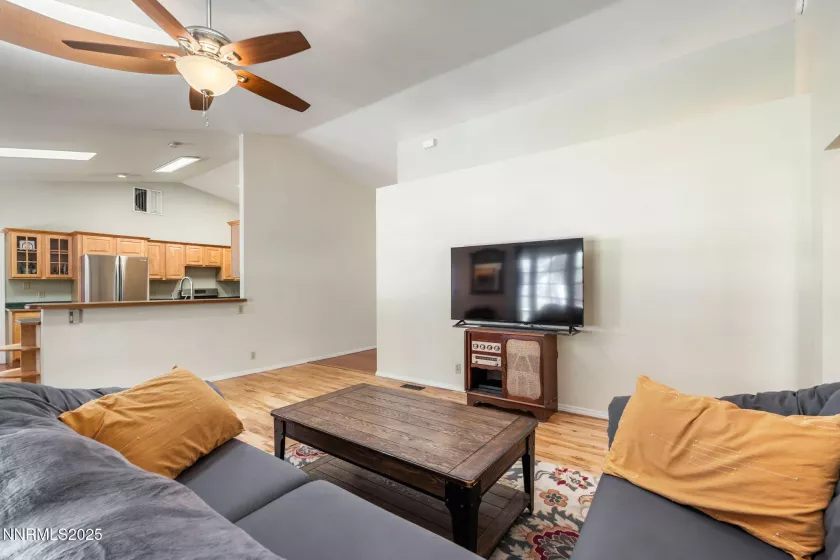 2210 Silver, Fallon, Nevada 89406, 3 Bedrooms Bedrooms, ,2 BathroomsBathrooms,Residential,Residential,Silver,250054484
