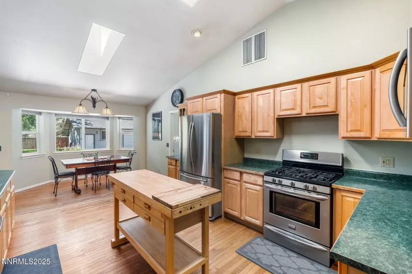 2210 Silver, Fallon, Nevada 89406, 3 Bedrooms Bedrooms, ,2 BathroomsBathrooms,Residential,Residential,Silver,250054484