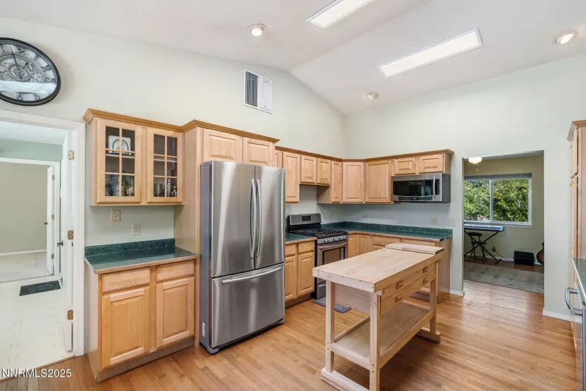2210 Silver, Fallon, Nevada 89406, 3 Bedrooms Bedrooms, ,2 BathroomsBathrooms,Residential,Residential,Silver,250054484