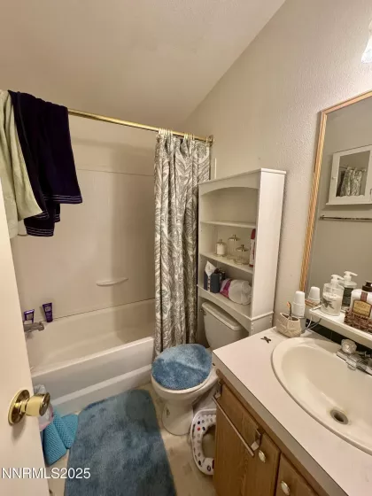 4080 Golden Cir, Winnemucca, Nevada 89445, 4 Bedrooms Bedrooms, ,2 BathroomsBathrooms,Residential,Residential,Golden Cir,250054485