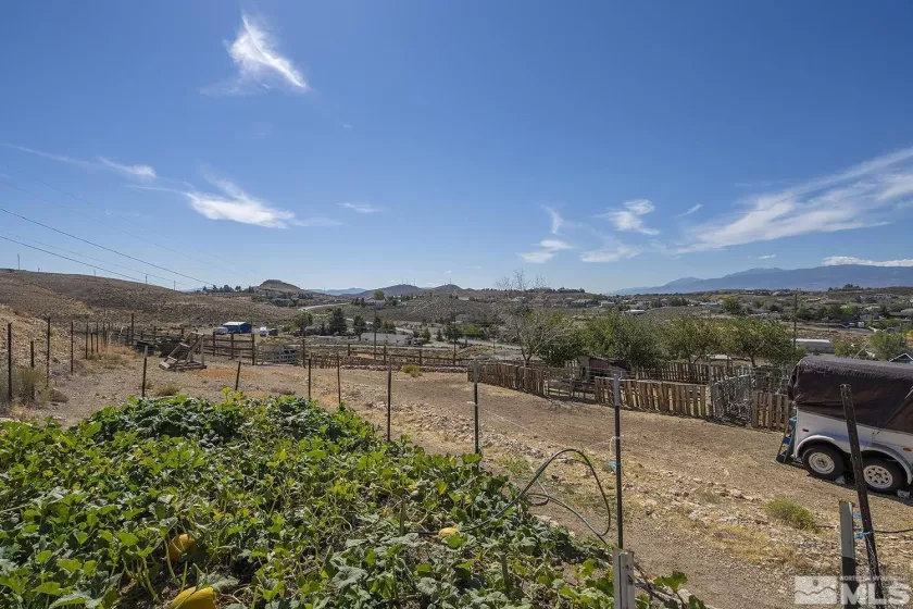 3600 Sun Cloud, Reno, Nevada 89506, 4 Bedrooms Bedrooms, ,3 BathroomsBathrooms,Residential,Residential,Sun Cloud,240012218