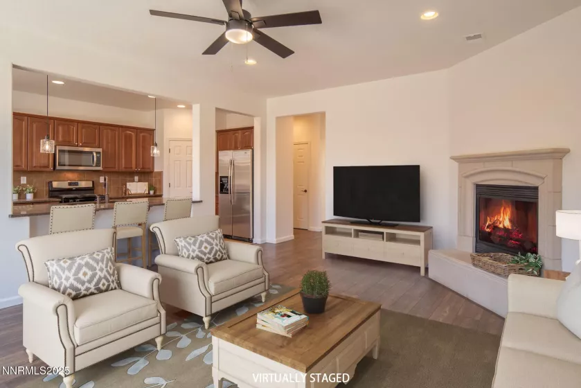 2085 Long Hollow, Reno, Nevada 89521, 4 Bedrooms Bedrooms, ,3 BathroomsBathrooms,Residential,Residential,Long Hollow,250054491