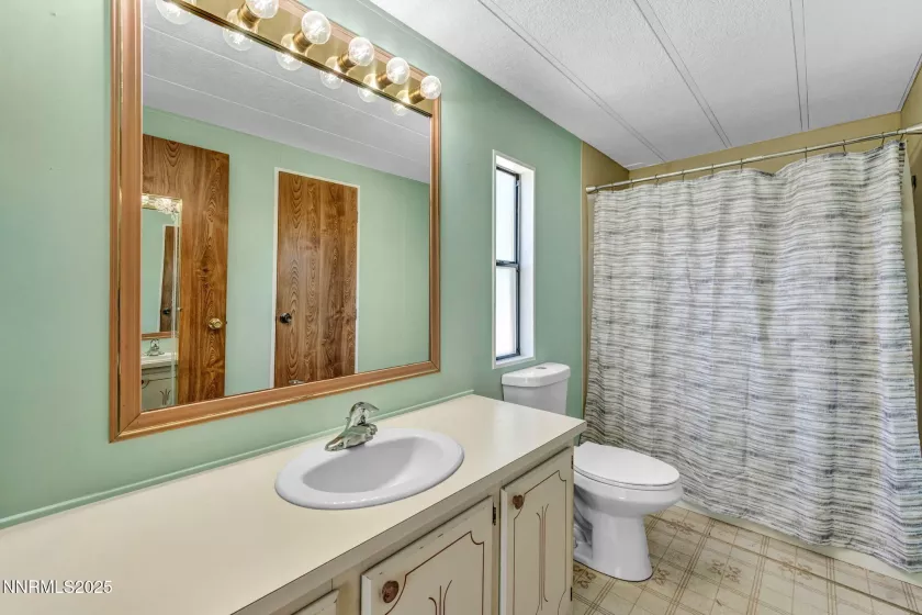 1296 Coronet, Carson City, Nevada 89701, 3 Bedrooms Bedrooms, ,2 BathroomsBathrooms,Residential,Residential,Coronet,250054493