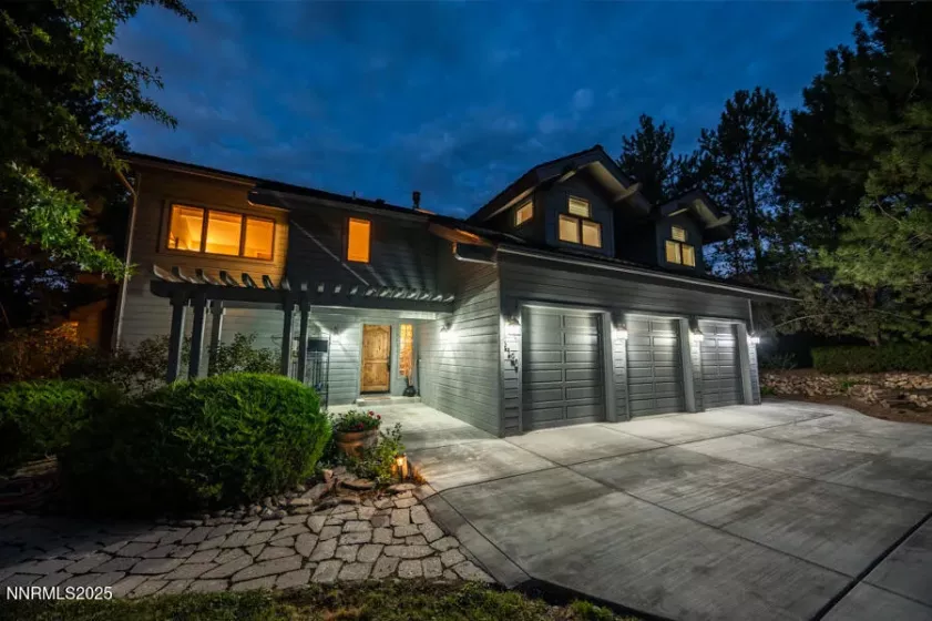 4120 Flintlock, Reno, Nevada 89519, 4 Bedrooms Bedrooms, ,4 BathroomsBathrooms,Residential,Residential,Flintlock,250054494