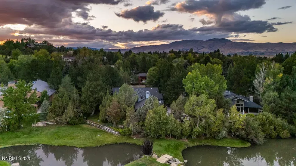 4120 Flintlock, Reno, Nevada 89519, 4 Bedrooms Bedrooms, ,4 BathroomsBathrooms,Residential,Residential,Flintlock,250054494