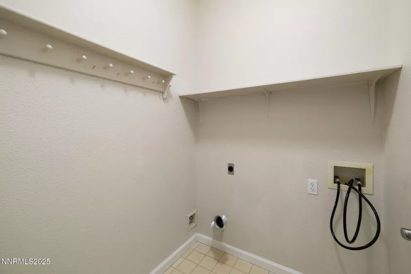 2101 Soldier Pass, Reno, Nevada 89523, 3 Bedrooms Bedrooms, ,3 BathroomsBathrooms,Residential,Residential,Soldier Pass,250054496