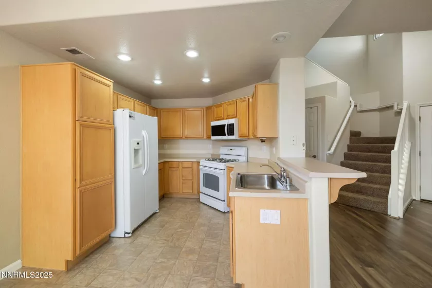 2101 Soldier Pass, Reno, Nevada 89523, 3 Bedrooms Bedrooms, ,3 BathroomsBathrooms,Residential,Residential,Soldier Pass,250054496