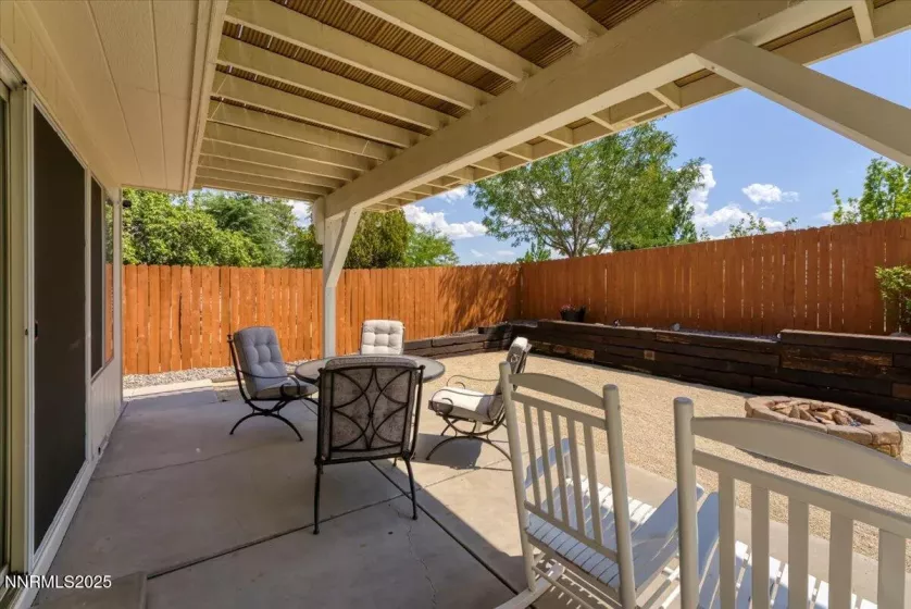 935 Emerson, Sparks, Nevada 89431, 4 Bedrooms Bedrooms, ,4 BathroomsBathrooms,Residential,Residential,Emerson,250054497