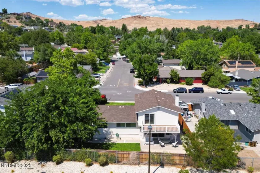 935 Emerson, Sparks, Nevada 89431, 4 Bedrooms Bedrooms, ,4 BathroomsBathrooms,Residential,Residential,Emerson,250054497