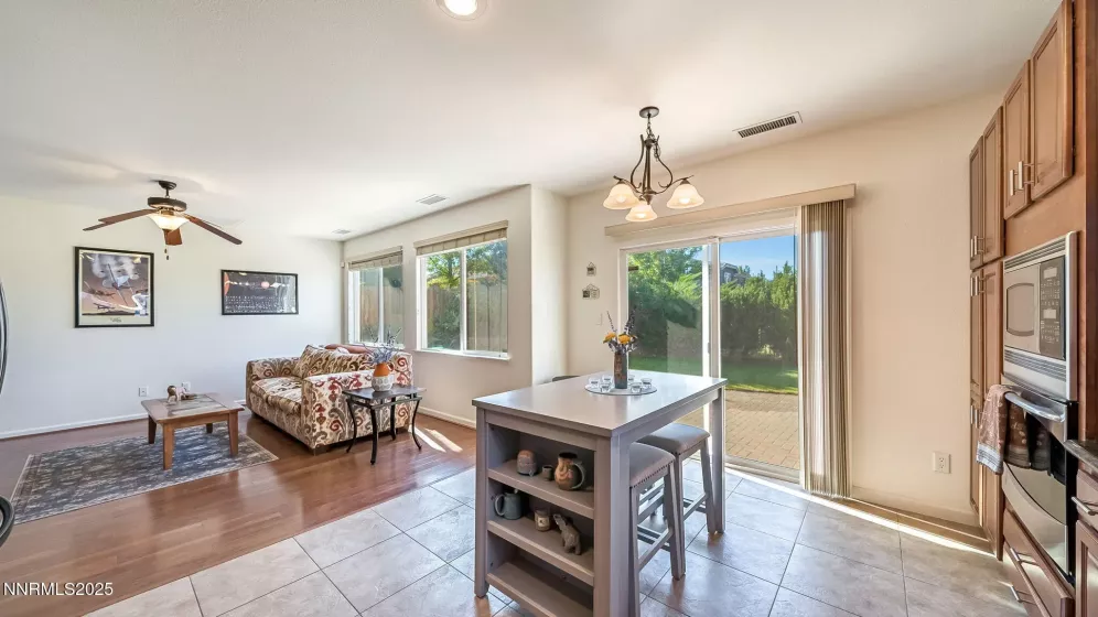 7210 Heritage Oaks, Reno, Nevada 89523, 4 Bedrooms Bedrooms, ,3 BathroomsBathrooms,Residential,Residential,Heritage Oaks,250054500