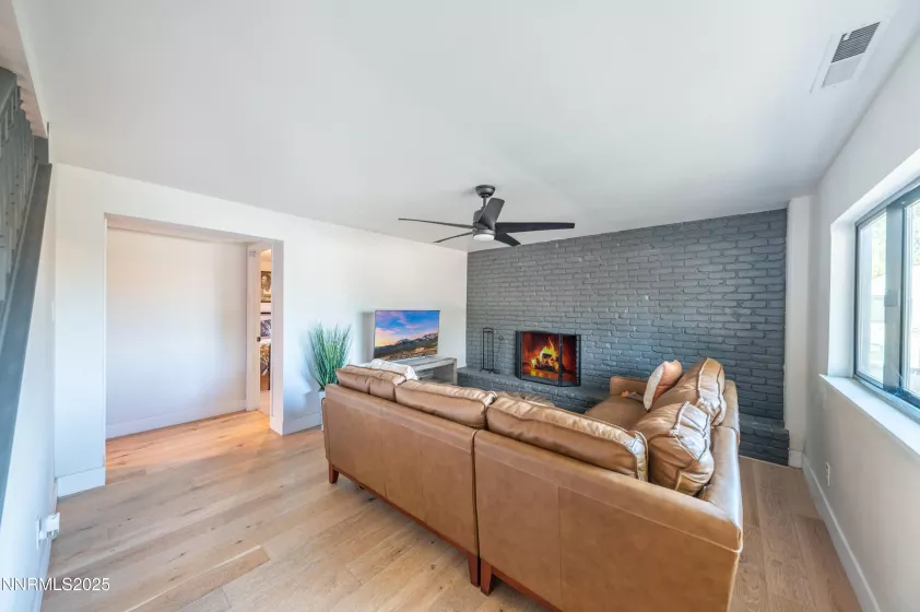 1801 Carlin, Reno, Nevada 89503, 4 Bedrooms Bedrooms, ,3 BathroomsBathrooms,Residential,Residential,Carlin,250054502