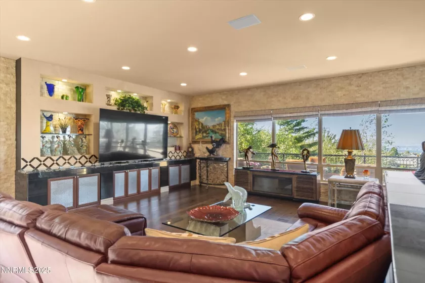 10411 Copper Cloud, Reno, Nevada 89511, 4 Bedrooms Bedrooms, ,5 BathroomsBathrooms,Residential,Residential,Copper Cloud,250054503