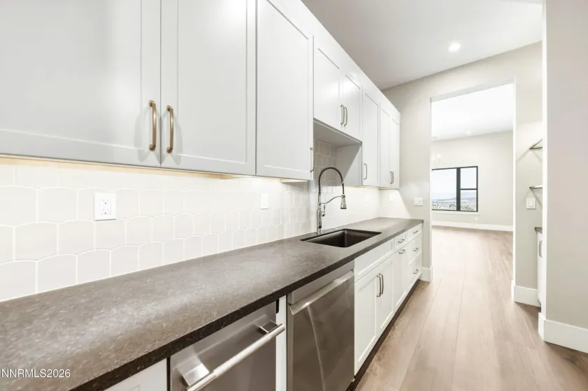 8674 Eagle Chase, Reno, Nevada 89523, 4 Bedrooms Bedrooms, ,4 BathroomsBathrooms,Residential,Residential,Eagle Chase,250054505