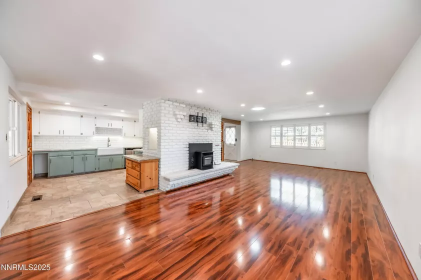 1480 Hunter Lake, Reno, Nevada 89509, 3 Bedrooms Bedrooms, ,2 BathroomsBathrooms,Residential,Residential,Hunter Lake,250054507