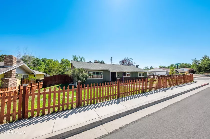 1480 Hunter Lake, Reno, Nevada 89509, 3 Bedrooms Bedrooms, ,2 BathroomsBathrooms,Residential,Residential,Hunter Lake,250054507