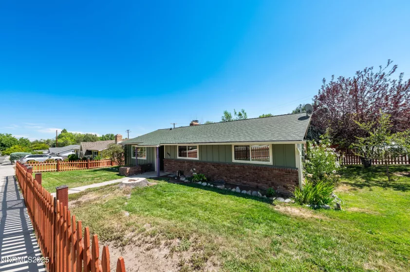 1480 Hunter Lake, Reno, Nevada 89509, 3 Bedrooms Bedrooms, ,2 BathroomsBathrooms,Residential,Residential,Hunter Lake,250054507