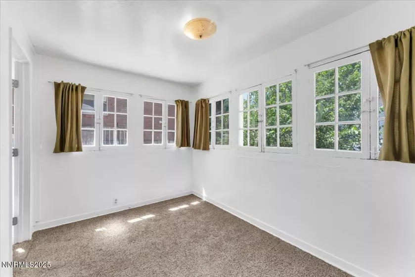 1145 Seminary Ave Interior