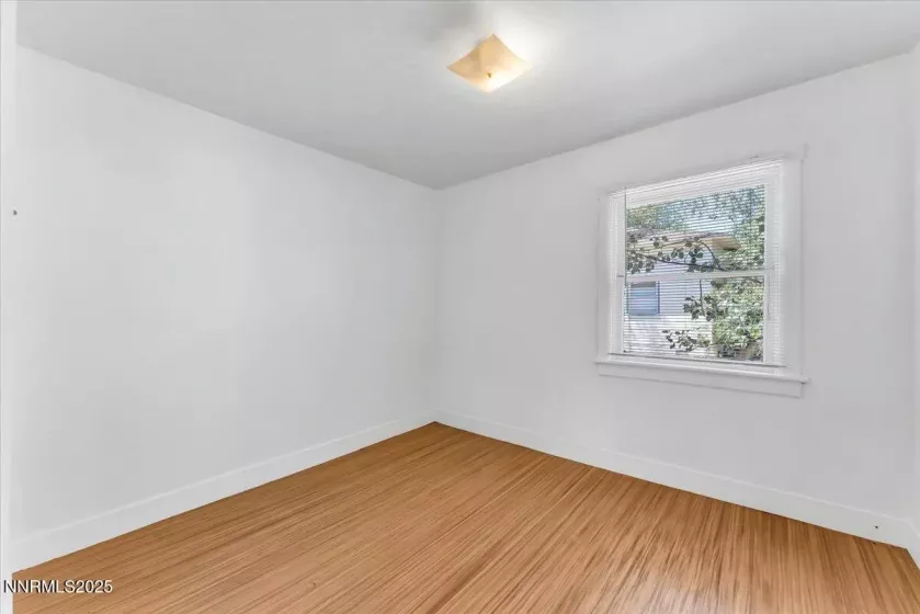 1145 Seminary Ave Interior