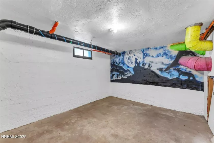 1145 Seminary Ave Interior