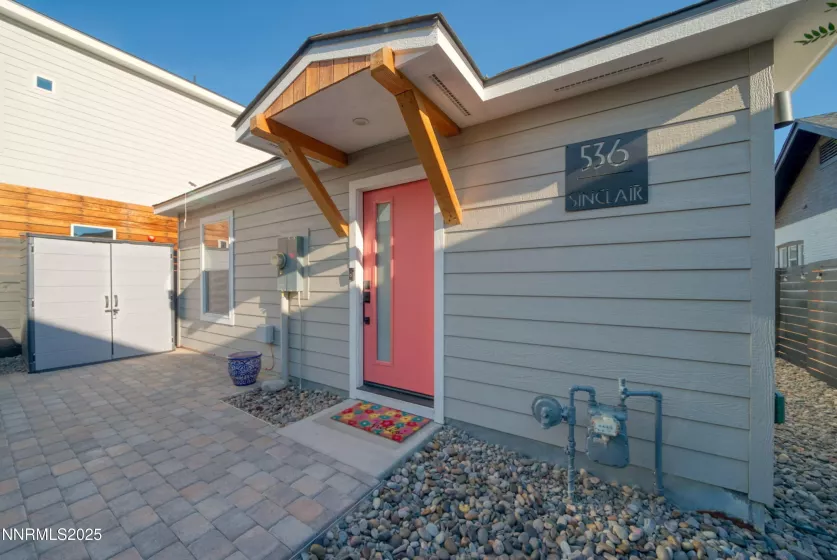 536 Sinclair, Reno, Nevada 89501, 2 Bedrooms Bedrooms, ,3 BathroomsBathrooms,Residential,Residential,Sinclair,250054509
