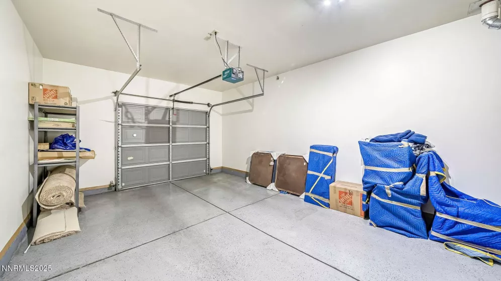 900 Meadows, Reno, Nevada 89521, 2 Bedrooms Bedrooms, ,2 BathroomsBathrooms,Residential,Residential,Meadows,250054510