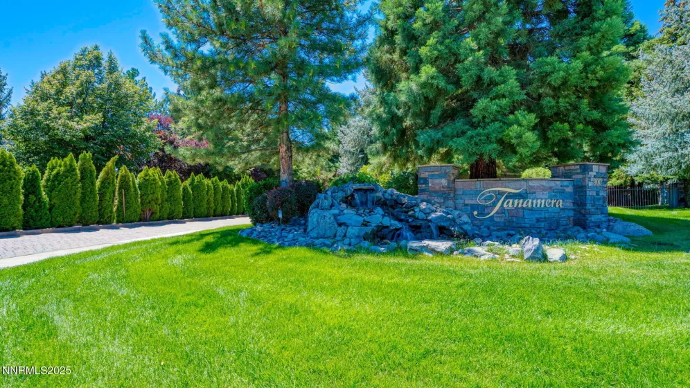 900 Meadows, Reno, Nevada 89521, 2 Bedrooms Bedrooms, ,2 BathroomsBathrooms,Residential,Residential,Meadows,250054510