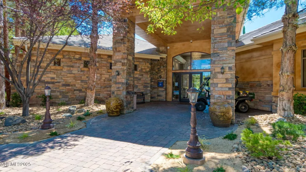 900 Meadows, Reno, Nevada 89521, 2 Bedrooms Bedrooms, ,2 BathroomsBathrooms,Residential,Residential,Meadows,250054510