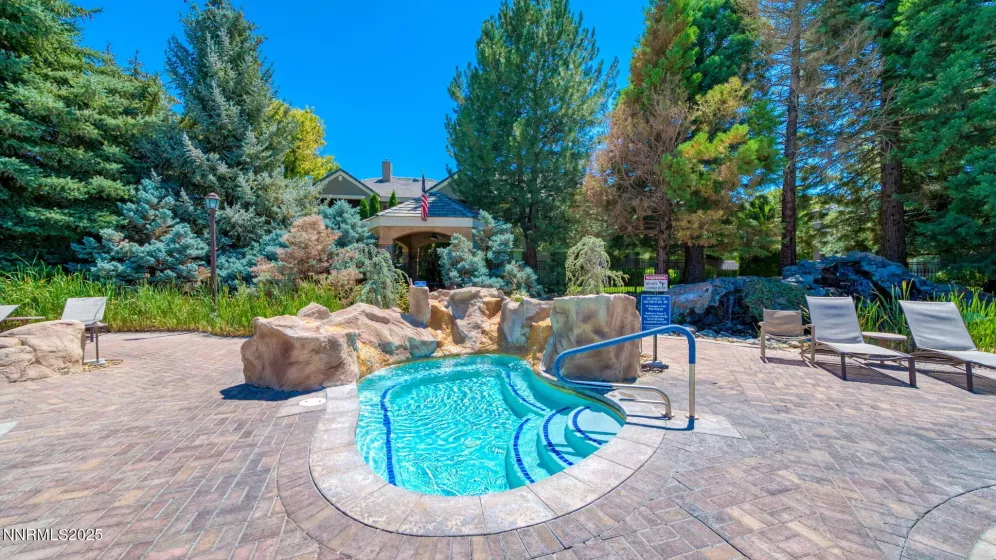 900 Meadows, Reno, Nevada 89521, 2 Bedrooms Bedrooms, ,2 BathroomsBathrooms,Residential,Residential,Meadows,250054510