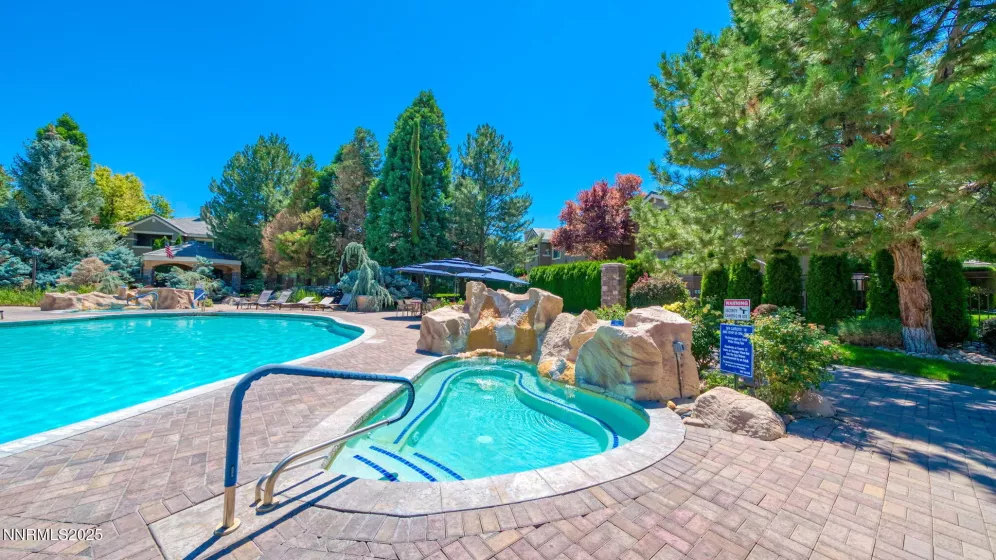 900 Meadows, Reno, Nevada 89521, 2 Bedrooms Bedrooms, ,2 BathroomsBathrooms,Residential,Residential,Meadows,250054510