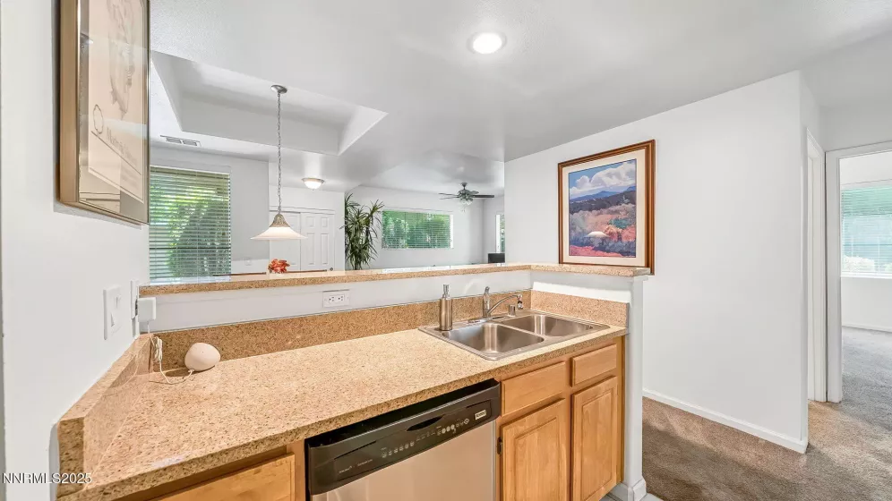 900 Meadows, Reno, Nevada 89521, 2 Bedrooms Bedrooms, ,2 BathroomsBathrooms,Residential,Residential,Meadows,250054510