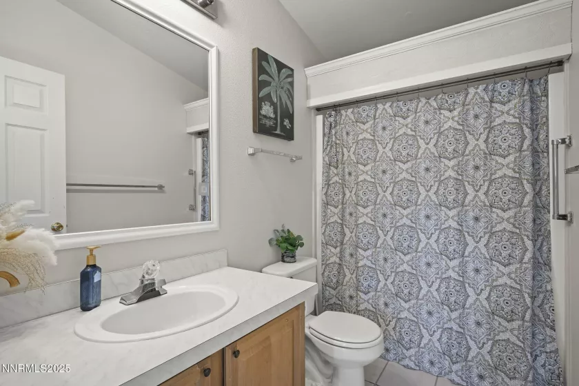 7750 Claridge Pointe, Reno, Nevada 89506, 3 Bedrooms Bedrooms, ,2 BathroomsBathrooms,Residential,Residential,Claridge Pointe,250051897