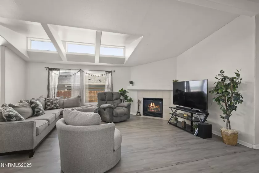 7750 Claridge Pointe, Reno, Nevada 89506, 3 Bedrooms Bedrooms, ,2 BathroomsBathrooms,Residential,Residential,Claridge Pointe,250051897