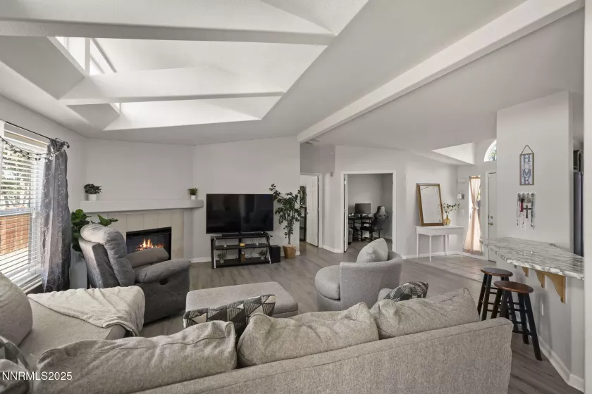 7750 Claridge Pointe, Reno, Nevada 89506, 3 Bedrooms Bedrooms, ,2 BathroomsBathrooms,Residential,Residential,Claridge Pointe,250051897