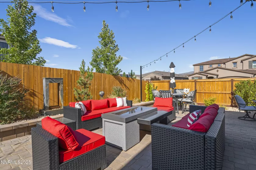 2226 Snoqualmie, Sparks, Nevada 89436, 3 Bedrooms Bedrooms, ,3 BathroomsBathrooms,Residential,Residential,Snoqualmie,250054515