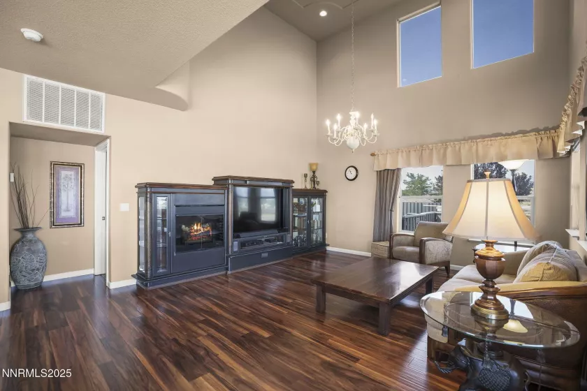 5329 Mira Loma, Reno, Nevada 89502, 4 Bedrooms Bedrooms, ,4 BathroomsBathrooms,Residential,Residential,Mira Loma,250054522