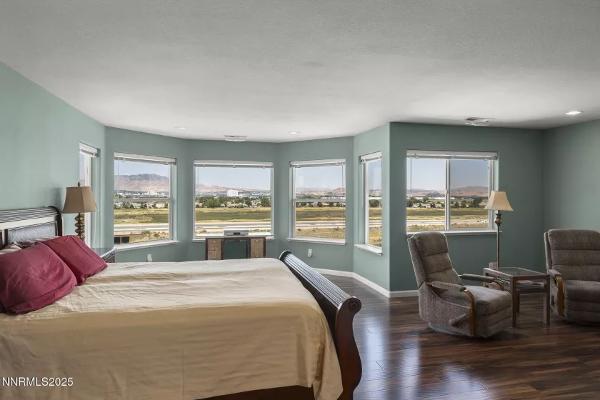 5329 Mira Loma, Reno, Nevada 89502, 4 Bedrooms Bedrooms, ,4 BathroomsBathrooms,Residential,Residential,Mira Loma,250054522