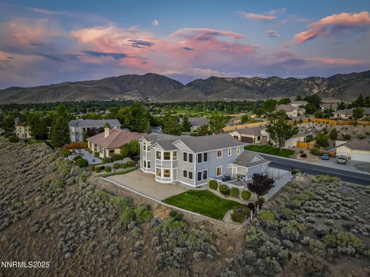 5329 Mira Loma, Reno, Nevada 89502, 4 Bedrooms Bedrooms, ,4 BathroomsBathrooms,Residential,Residential,Mira Loma,250054522