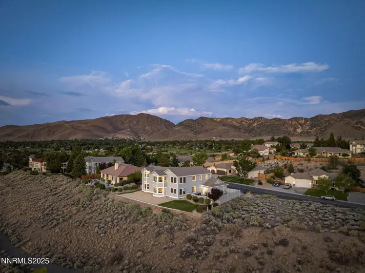 5329 Mira Loma, Reno, Nevada 89502, 4 Bedrooms Bedrooms, ,4 BathroomsBathrooms,Residential,Residential,Mira Loma,250054522