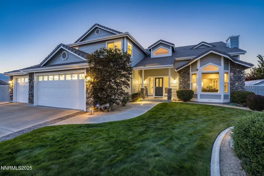 5329 Mira Loma, Reno, Nevada 89502, 4 Bedrooms Bedrooms, ,4 BathroomsBathrooms,Residential,Residential,Mira Loma,250054522